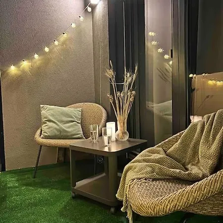 Luxury Pearl With Free Parking