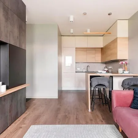 Luxury Pearl With Free Parking