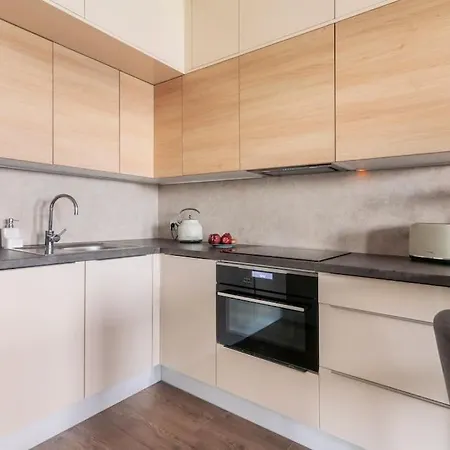 Luxury Pearl With Free Parking