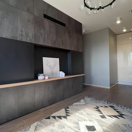 Luxury Pearl With Free Parking Apartman *