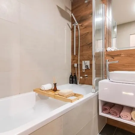Luxury Pearl With Free Parking Prága